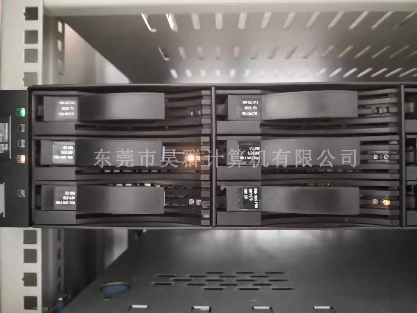 存储